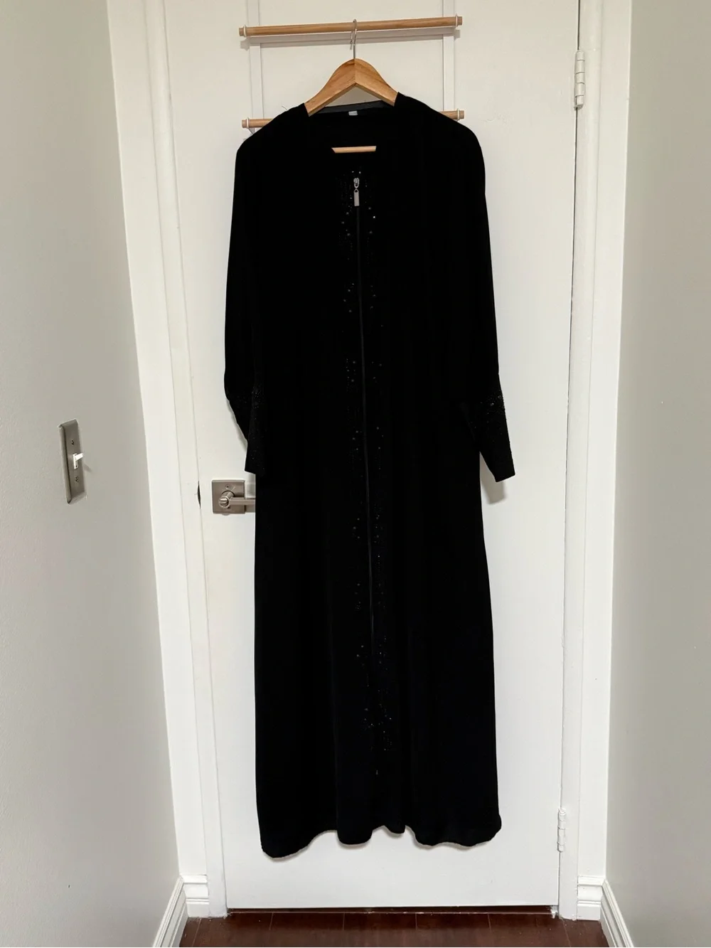 Embellished Black Long Sleeve abaya